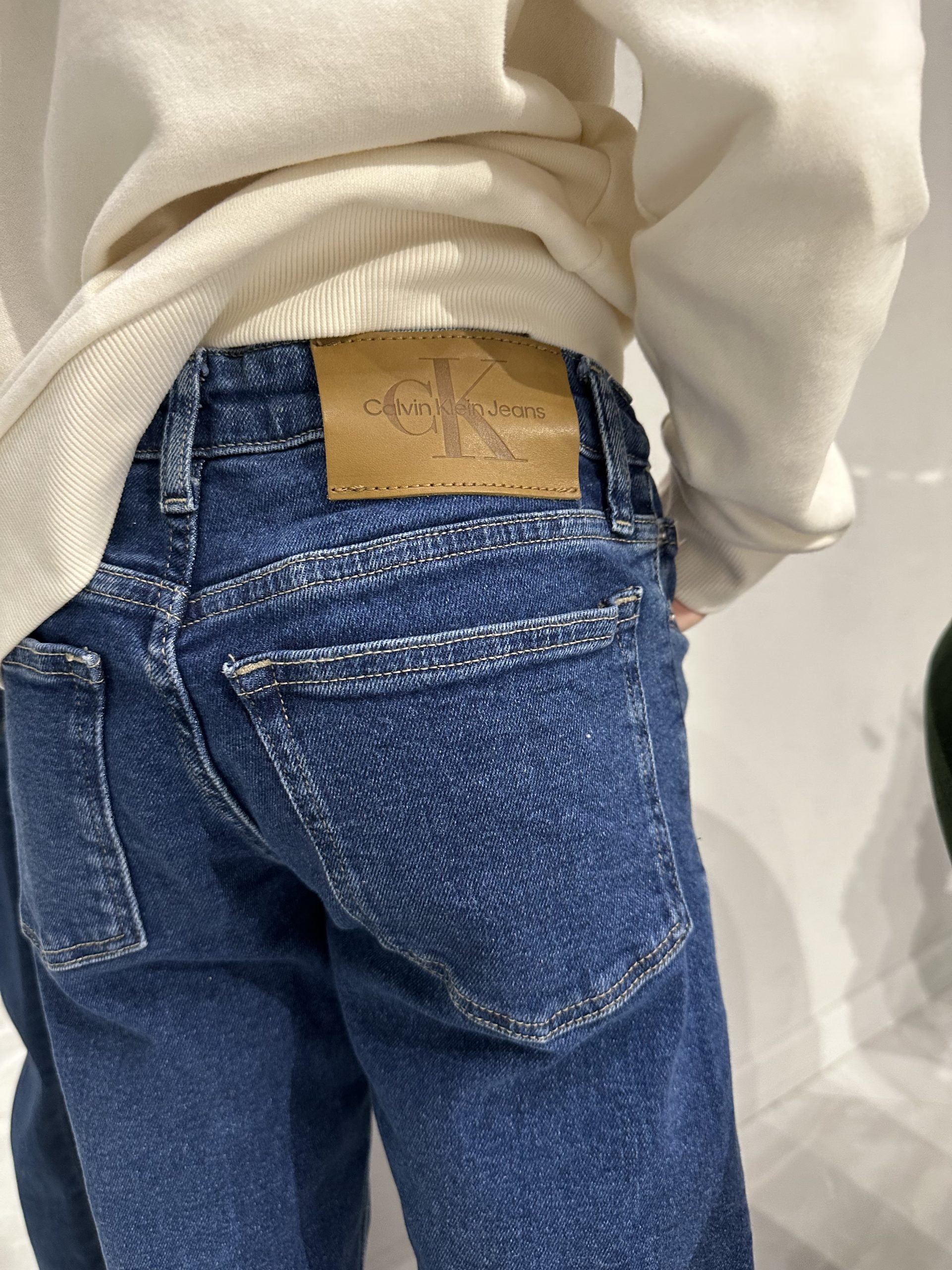 Джинсы Calvin Klein